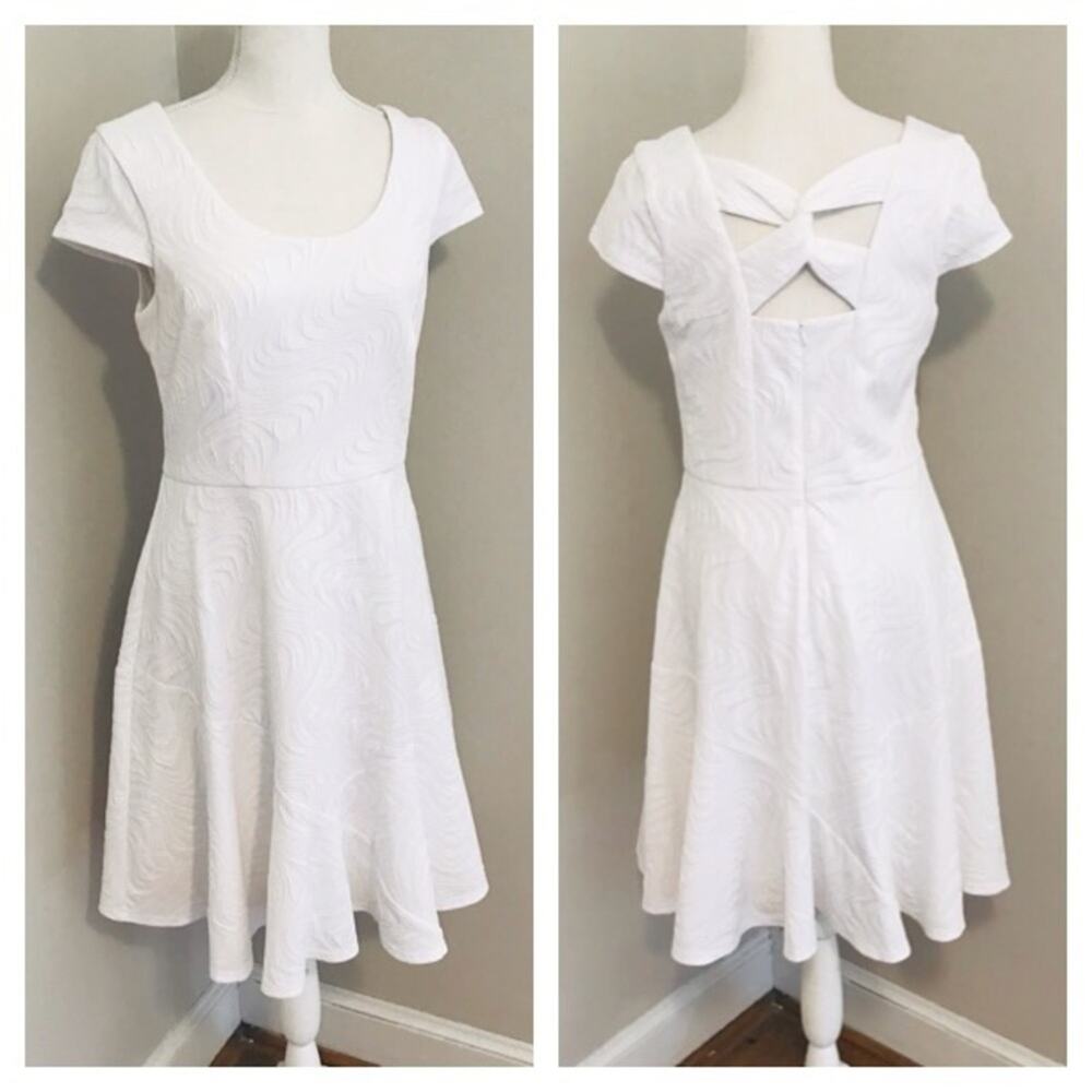 db White Cap Sleeve Fit and Flare Dress